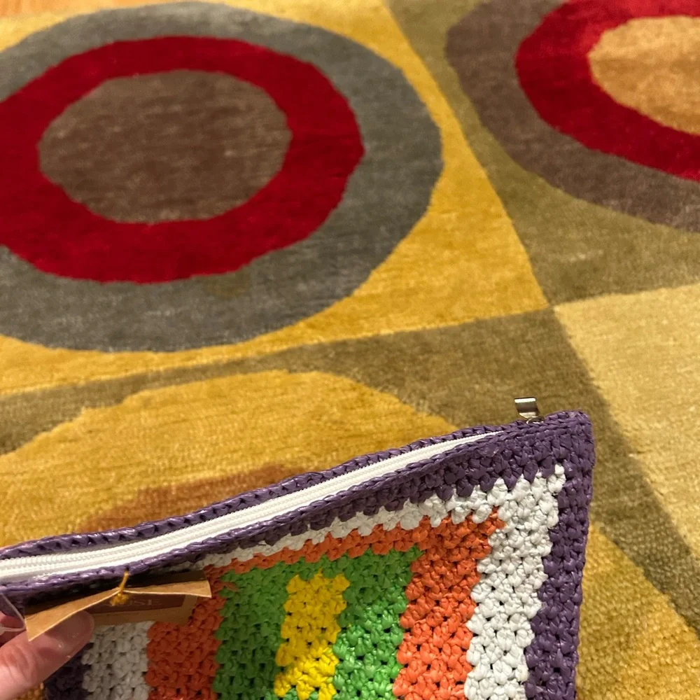 NWT Crafts for a Cause by Kultura Handmade Colorful Zipper Medium Size Pouch Bag